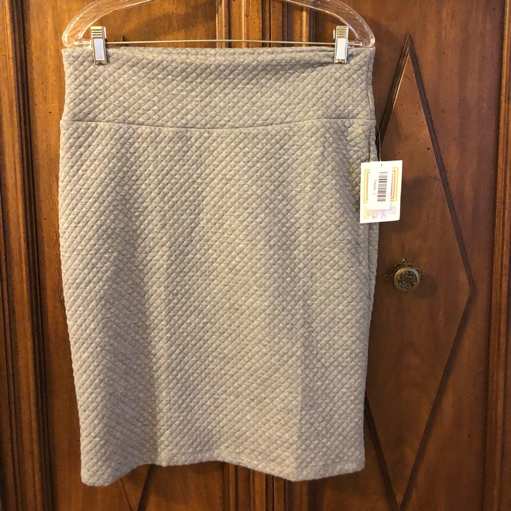 Lularoe Cassie Skirt Size L (12 - 14)